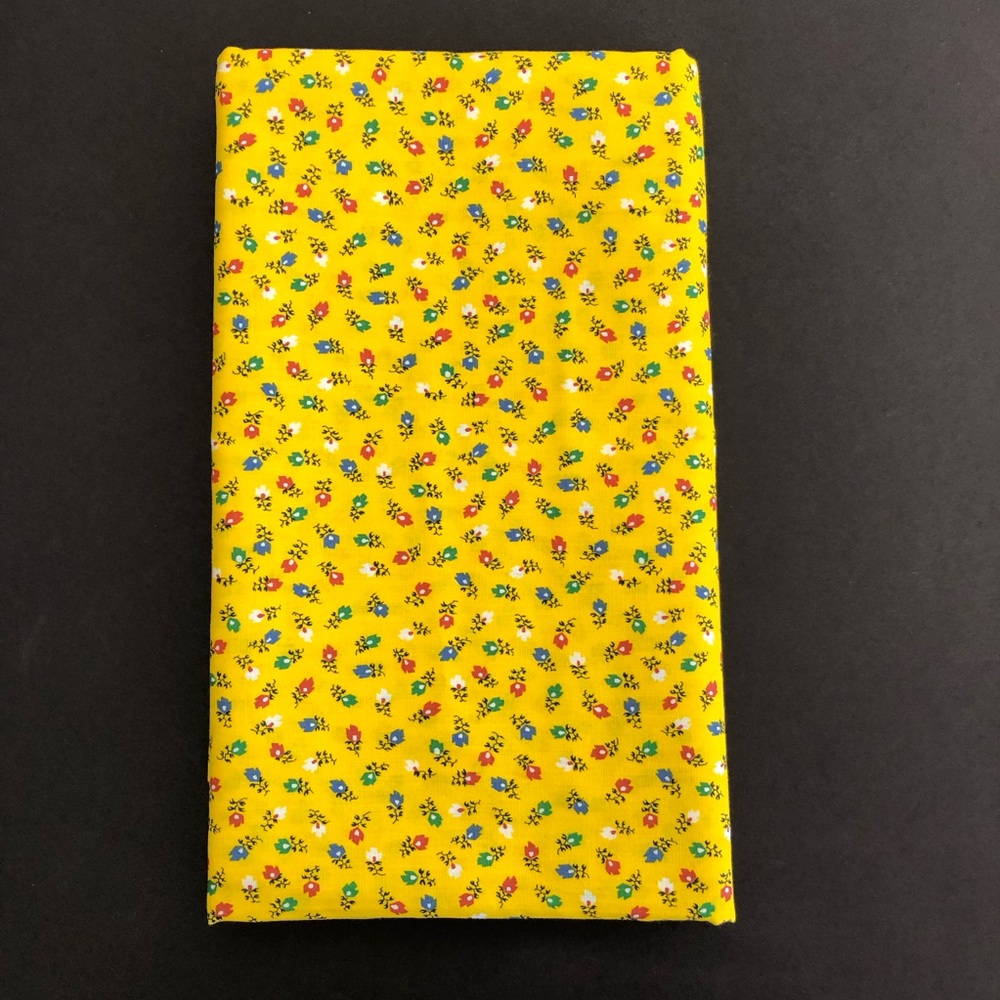 Vintage Fabric Yellow 100% Cotton Floral 45" x 73" Crafting Sewing